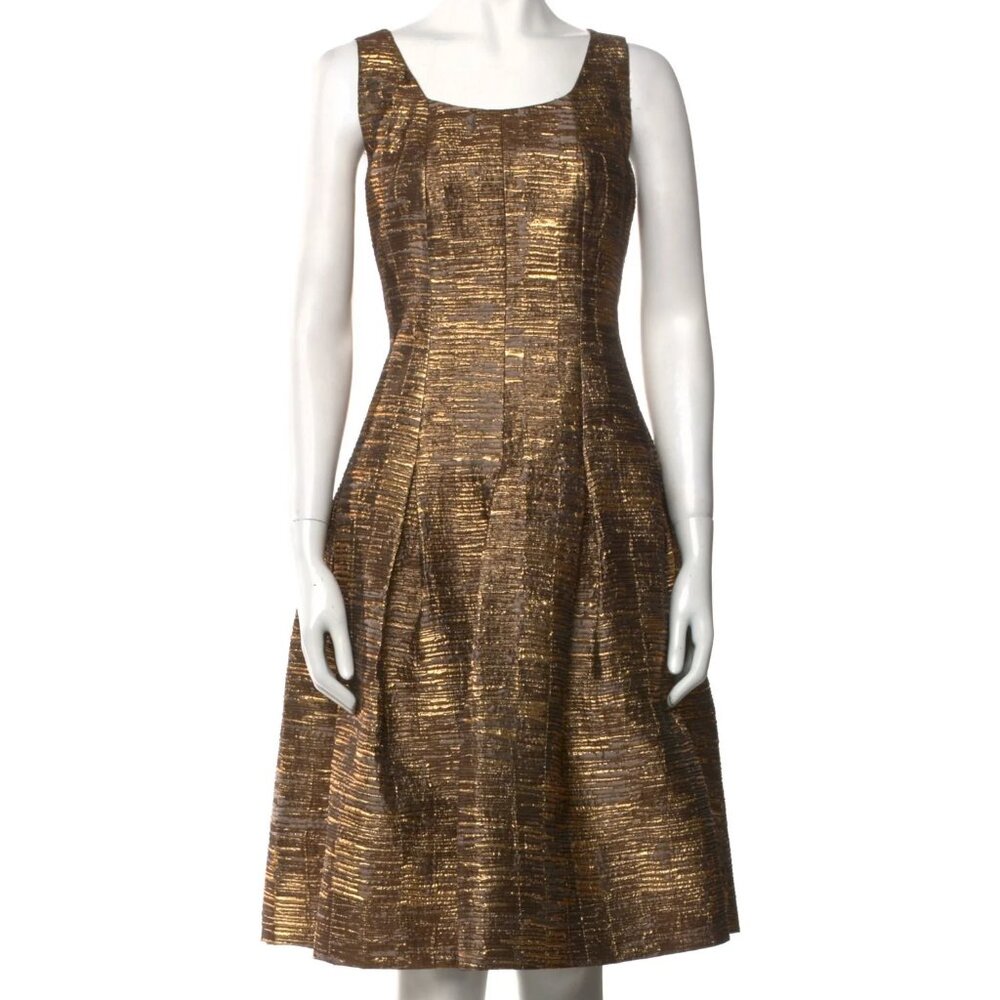 Gold sleeveless Oscar de la Renta Resort collection party evening dress, 6/8 - Picture 2 of 3